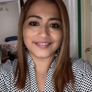 Meet your Posher, Diana